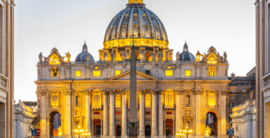 Vatican Tour_ Ultimate Guide to Exploring Vatican City